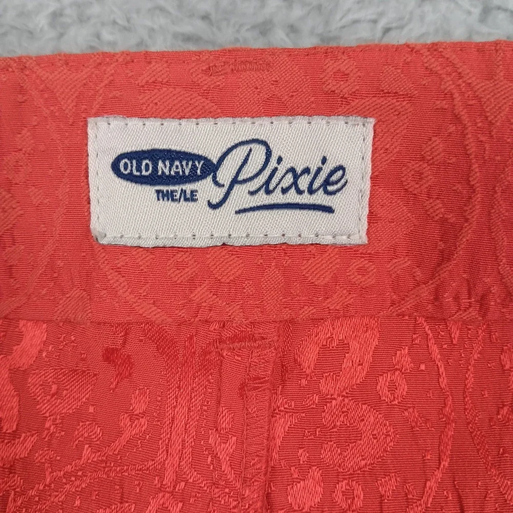 Old Navy brand old